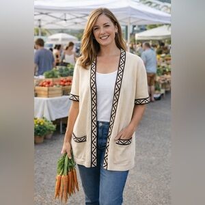 Vintage St. John Cream Black Open Cardigan Sweater Shirt Geometric Pockets Small